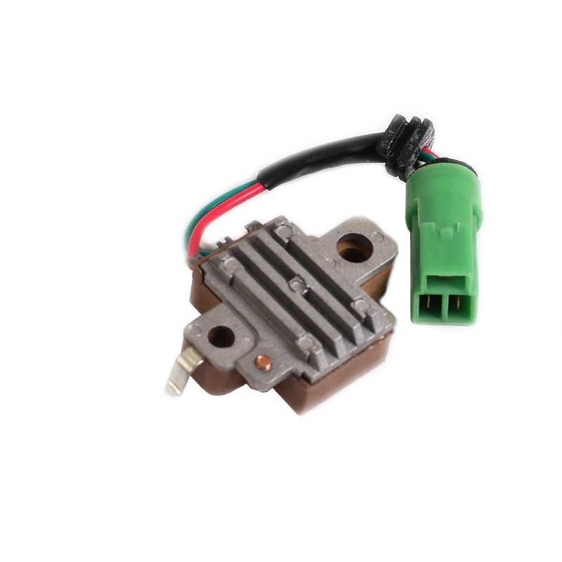 Isuzu KB250 Square Plug 12V Alternator Regulator