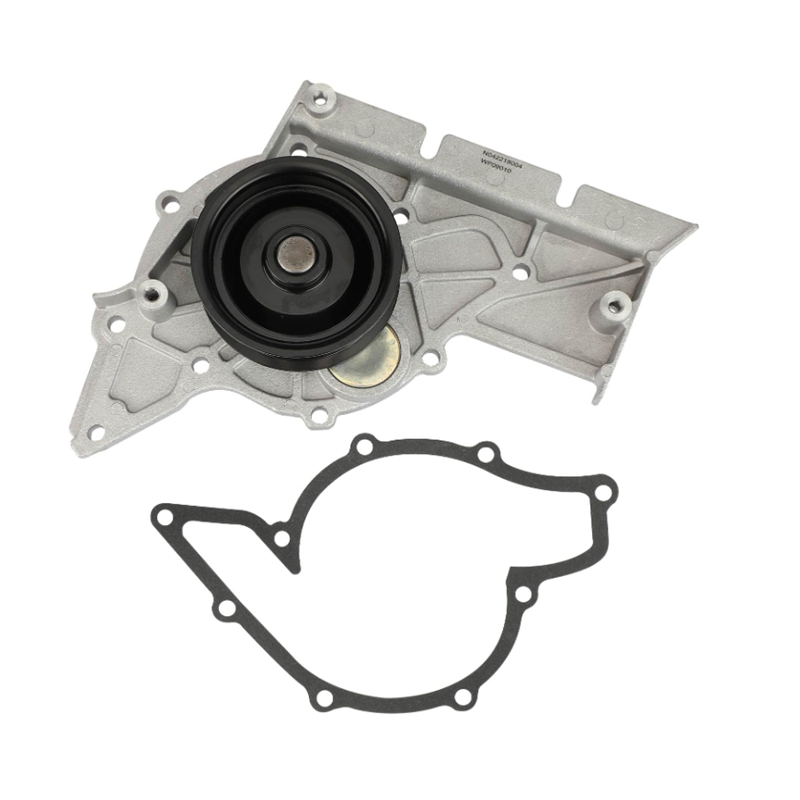 Nissan Qashqai 2.0 MR20DE 07 on Water Pump