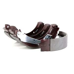 Toyota Hilux III 3.0 TD 1KZ-TE 8V 96KW 00-04 Rear Brake Shoes