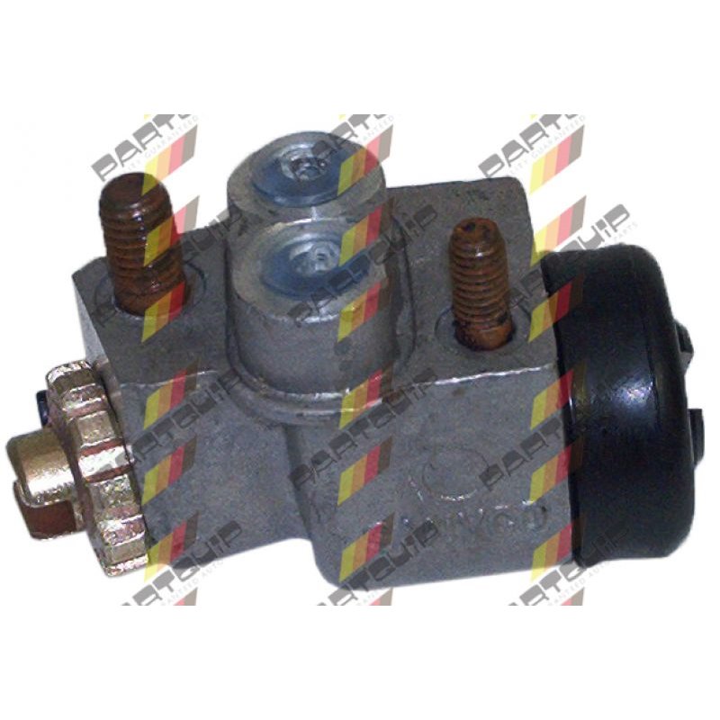 Suzuki 800 St 90 Van 81- Sj410 Left - Aft Set With 32.254.0004  WC254.7804C Wheel Cylinder