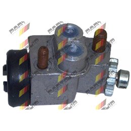 Suzuki 800 St 90 Van 81- Sj410 Right - Aft Set With 32.254.0005  WC254.7804D Wheel Cylinder