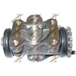 Isuzu NKR55 NKR57 85-87 NKR55 NKR69 NKR58 94-98 Left Fore & Aft 2 Per Wheel Single Tyre WC222.4759G Wheel Cylinder