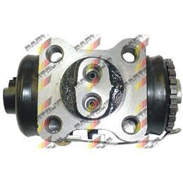 Toyota Dyna 3.7D 6-104 Bu101 Bu141 1995-2002 Right Aft Double Rear Tyre Front Drum Brakes WC254.8102D Wheel Cylinder