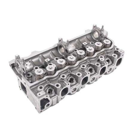 Toyota Hiace Hilux Stallion Venture 2.4 D TD 2L 8V 84-05 Valve Assembled Cylinder Head