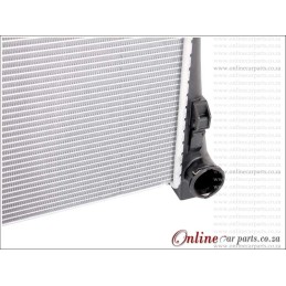 Mercedes Benz W203 C320 2005- Radiator