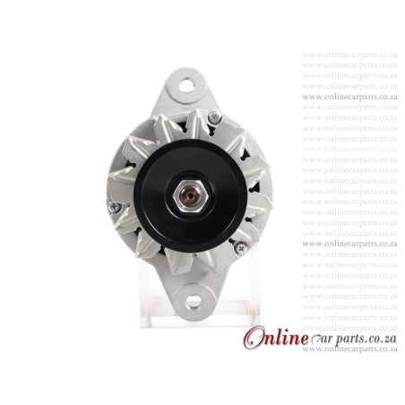 Mitsubishi Canter 3.3  4D30 4D30A FE 1980- Alternator