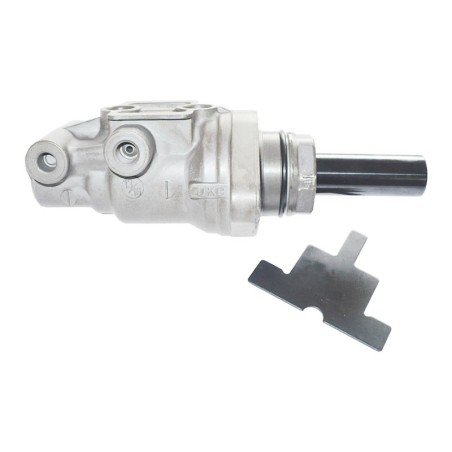 Toyota QUANTUM 2.5 D-4D 2KD-FTV 16V 05-14 20.64mm 2 Hole Mount with Bottle Brake Master Cylinder 